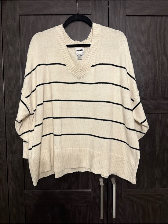 ARULA Sweaters - ARULA Cream and Black Striped V-Neck Sweater